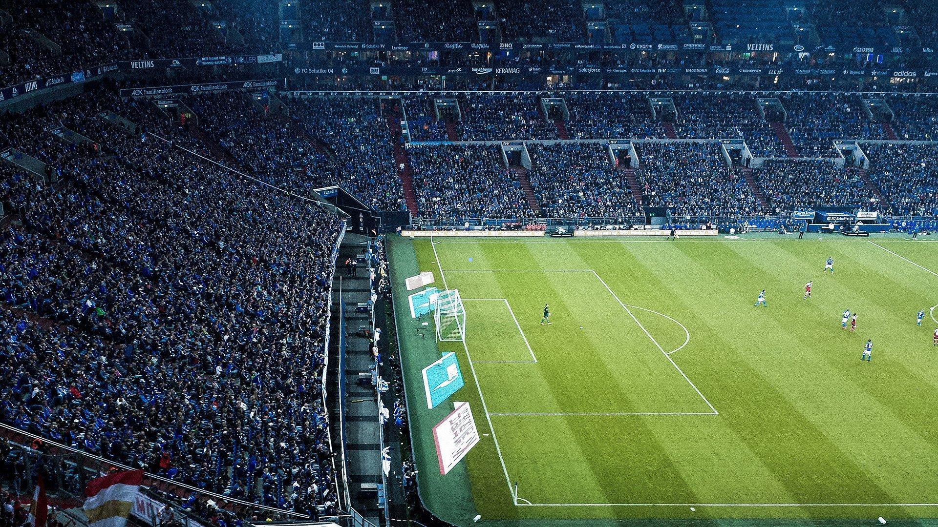 【 体育服务平台】卡尔深情告白，梅西是我毕生偶像，与拜仁续约勾勒生涯蓝图